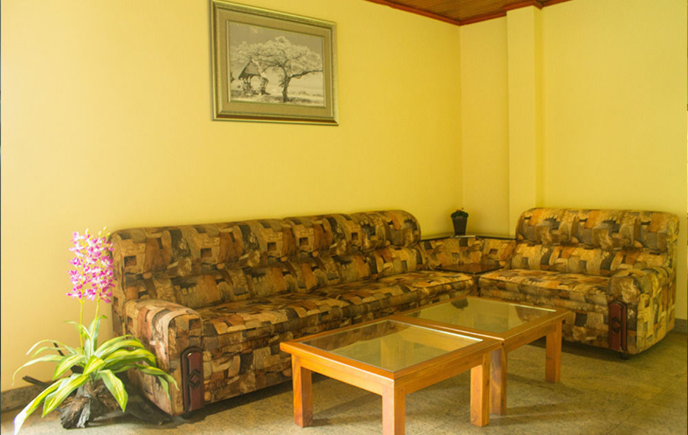 Ramboda Falls Hotel Buitenkant foto