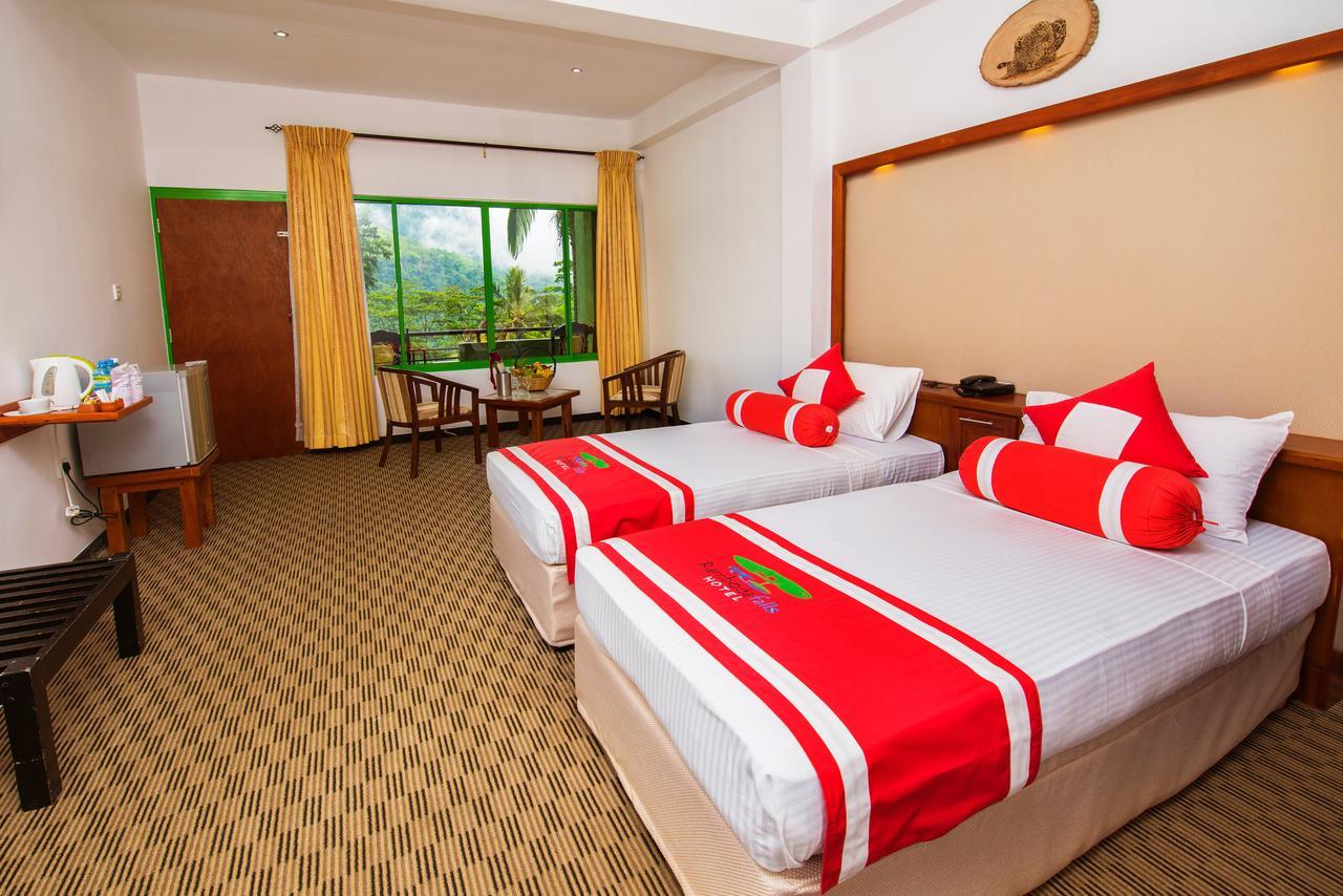 Ramboda Falls Hotel Buitenkant foto